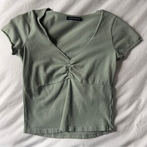 Brandy Melville Gina Tee - green